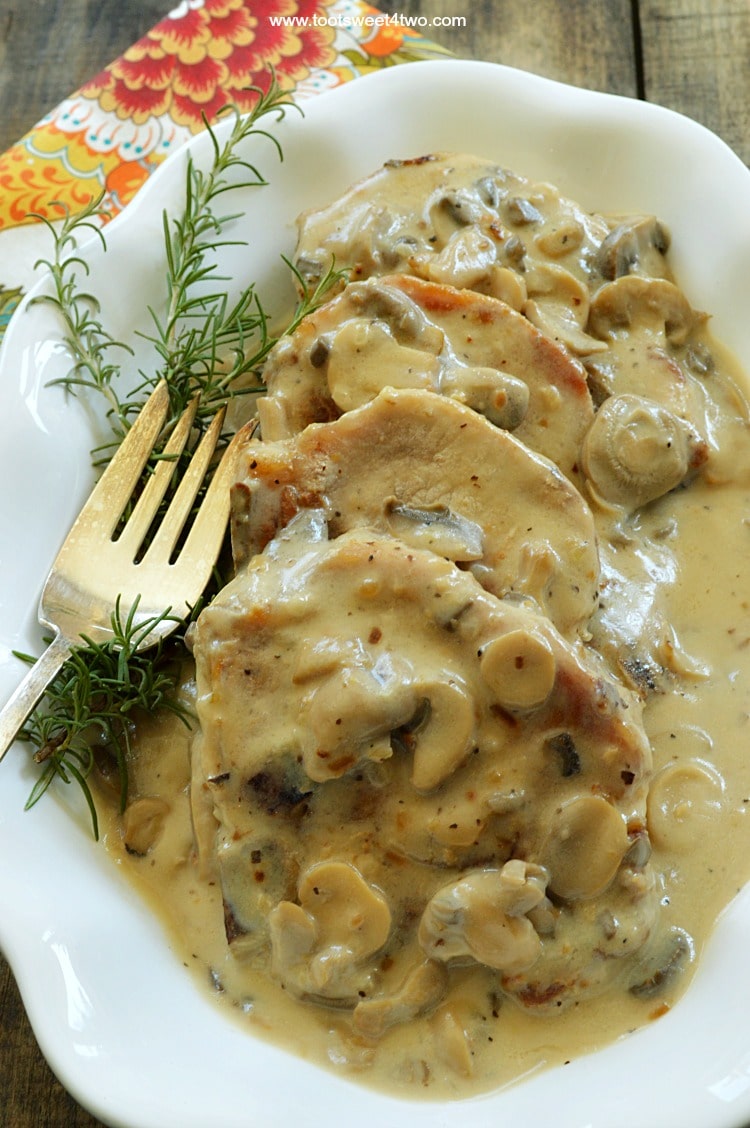 baked smothered pork chops with cream of mushroom soup