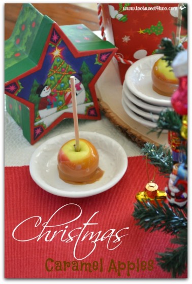 Christmas Caramel Apples for Pinterest