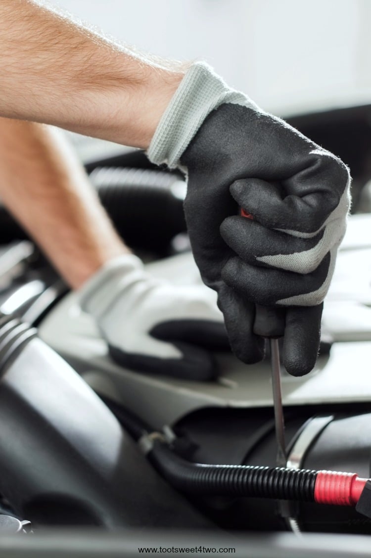 5 Ideas for Keeping Your Auto Maintenance Costs Down