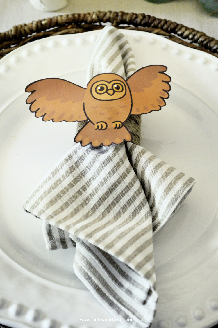 little brown owl napkin ring